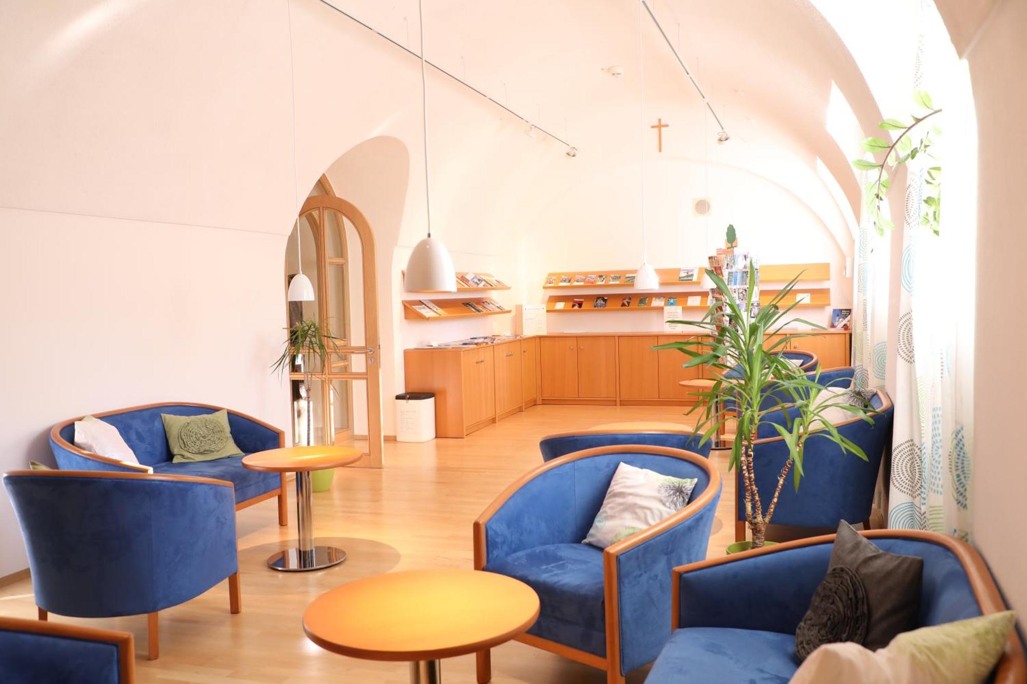 Hotel Haus Der Begegnung Heilig Geist Burghausen Exteriér fotografie