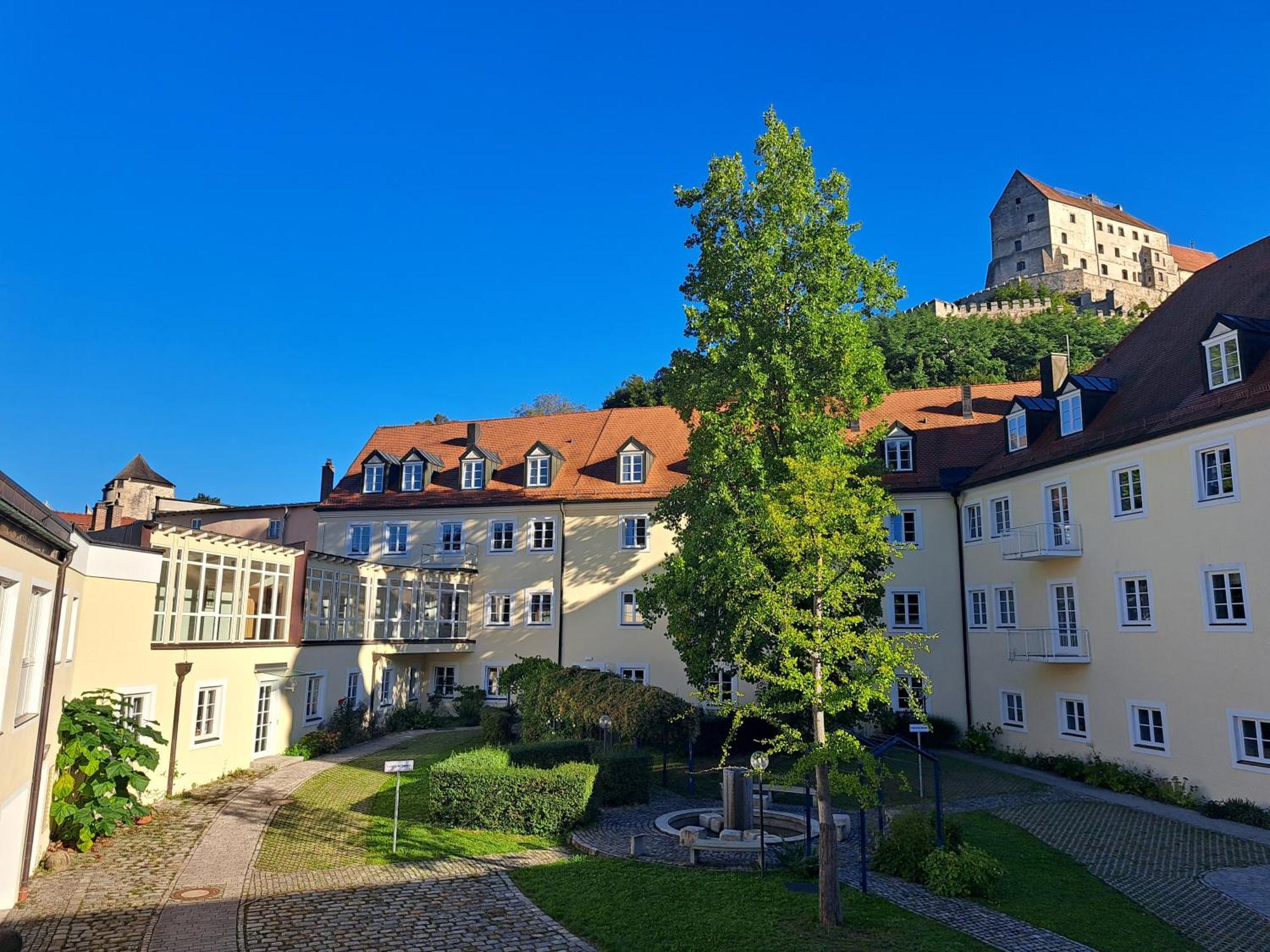 Hotel Haus Der Begegnung Heilig Geist Burghausen Exteriér fotografie