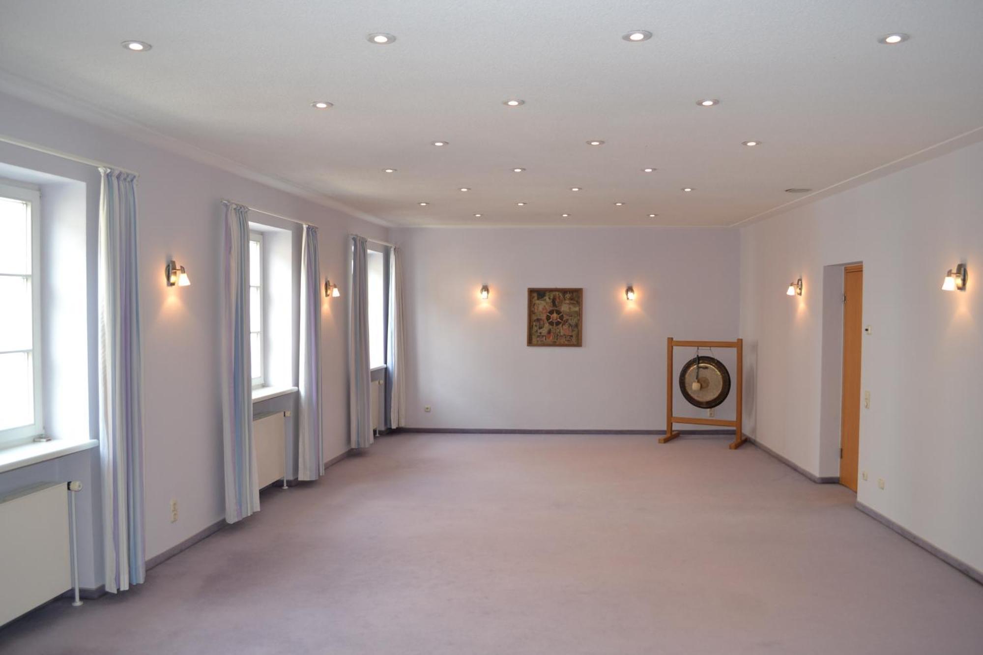 Hotel Haus Der Begegnung Heilig Geist Burghausen Exteriér fotografie
