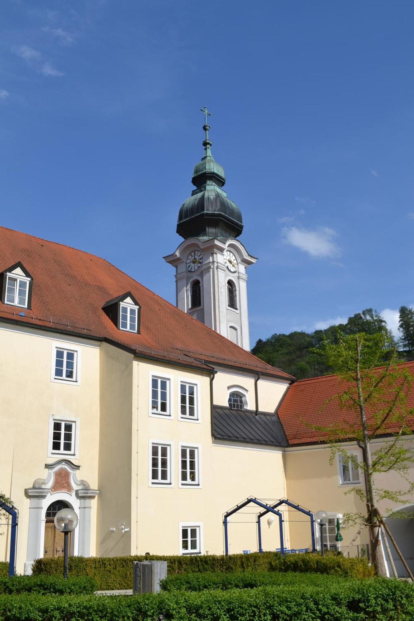 Hotel Haus Der Begegnung Heilig Geist Burghausen Exteriér fotografie